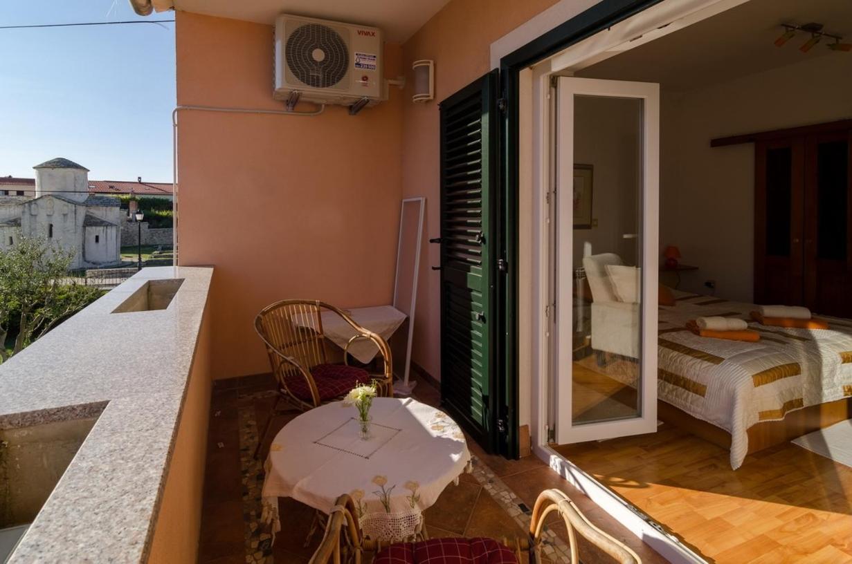 Apartments With A Parking Space Nin, Zadar - 11900 Zewnętrze zdjęcie